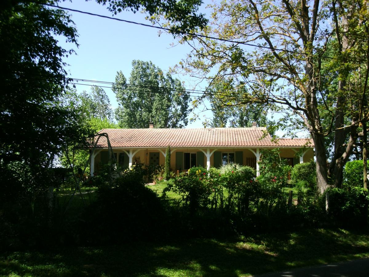 Le Bord De L'Eau Bed & Breakfast Sainte-Terre Ngoại thất bức ảnh